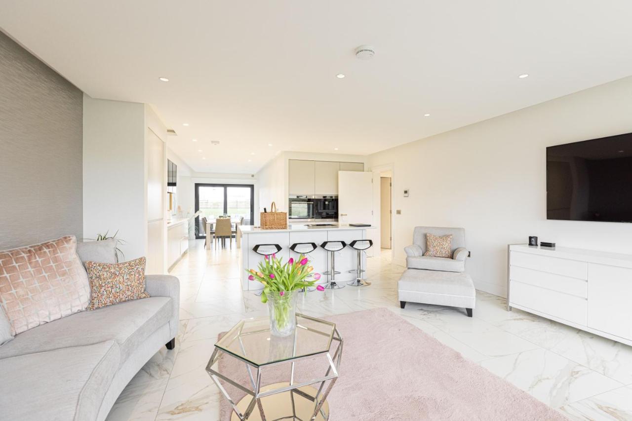 Curran Gate Luxury Serviced Apartments,