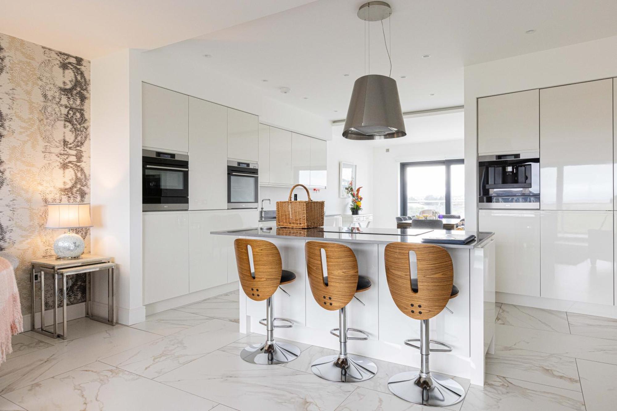 Curran Gate Luxury Serviced Apartments, Apartment Portrush